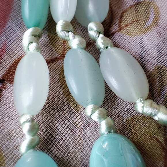 LC Liz Claiborne Laura Conrad Signed Beaded 3 Strand Necklace Mint Satin Cord - Picture 12 of 14